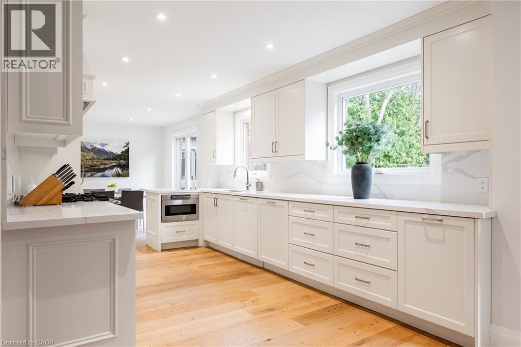 511 Coleen Drive, Oakville, Ontario  L6J 6A4 - Photo 9 - 40817751