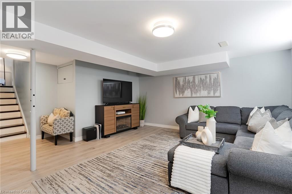 86 Mcgarry Drive, Kitchener, Ontario  N2N 1A4 - Photo 32 - 40817228