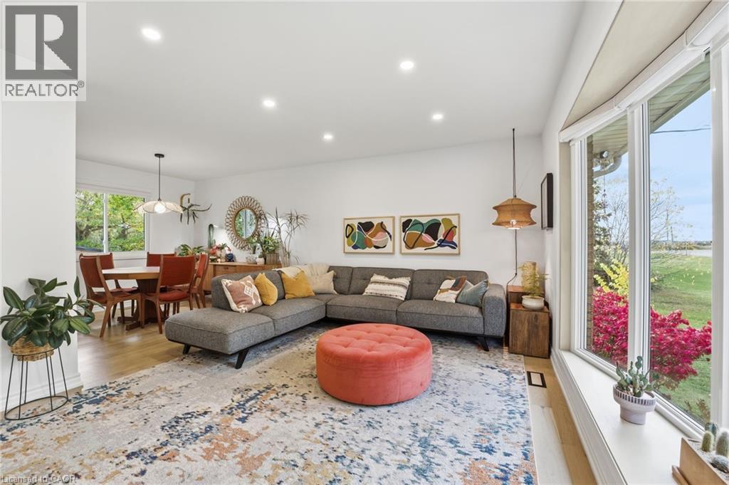 348 Sydenham Road, Dundas, Ontario  L9H 5E2 - Photo 14 - 40819183