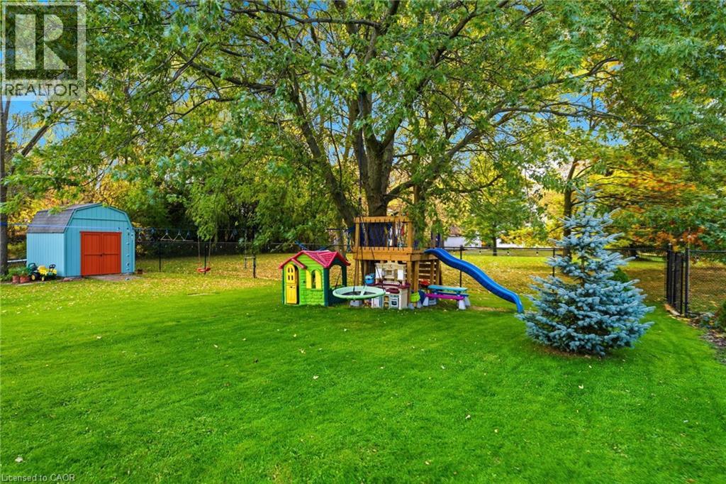 348 Sydenham Road, Dundas, Ontario  L9H 5E2 - Photo 30 - 40819183