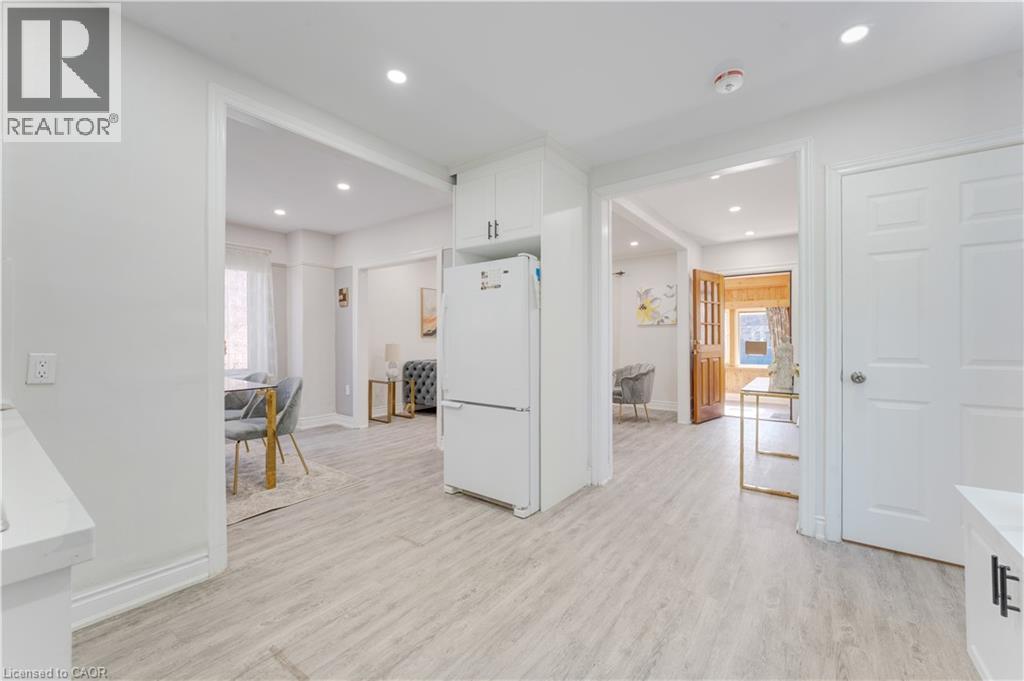 24 Onward Avenue, Kitchener, Ontario  N2H 3J7 - Photo 16 - 40816685