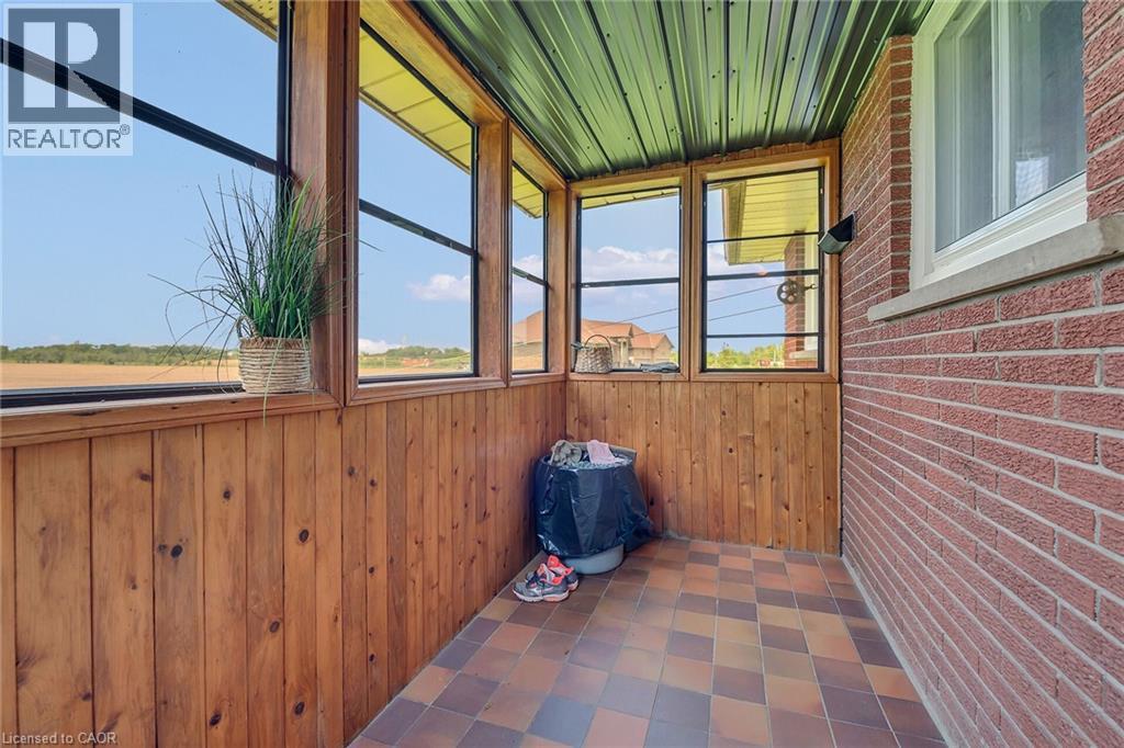 617 Eighth Road E, Stoney Creek, Ontario  L8J 2X4 - Photo 24 - 40819316