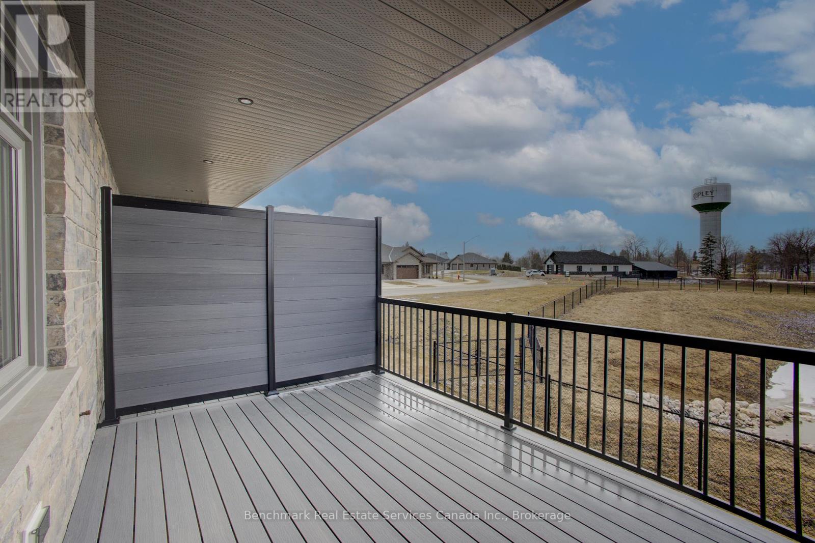 64 Cavalier Crescent, Huron-Kinloss, Ontario  N0G 2R0 - Photo 18 - X12978458