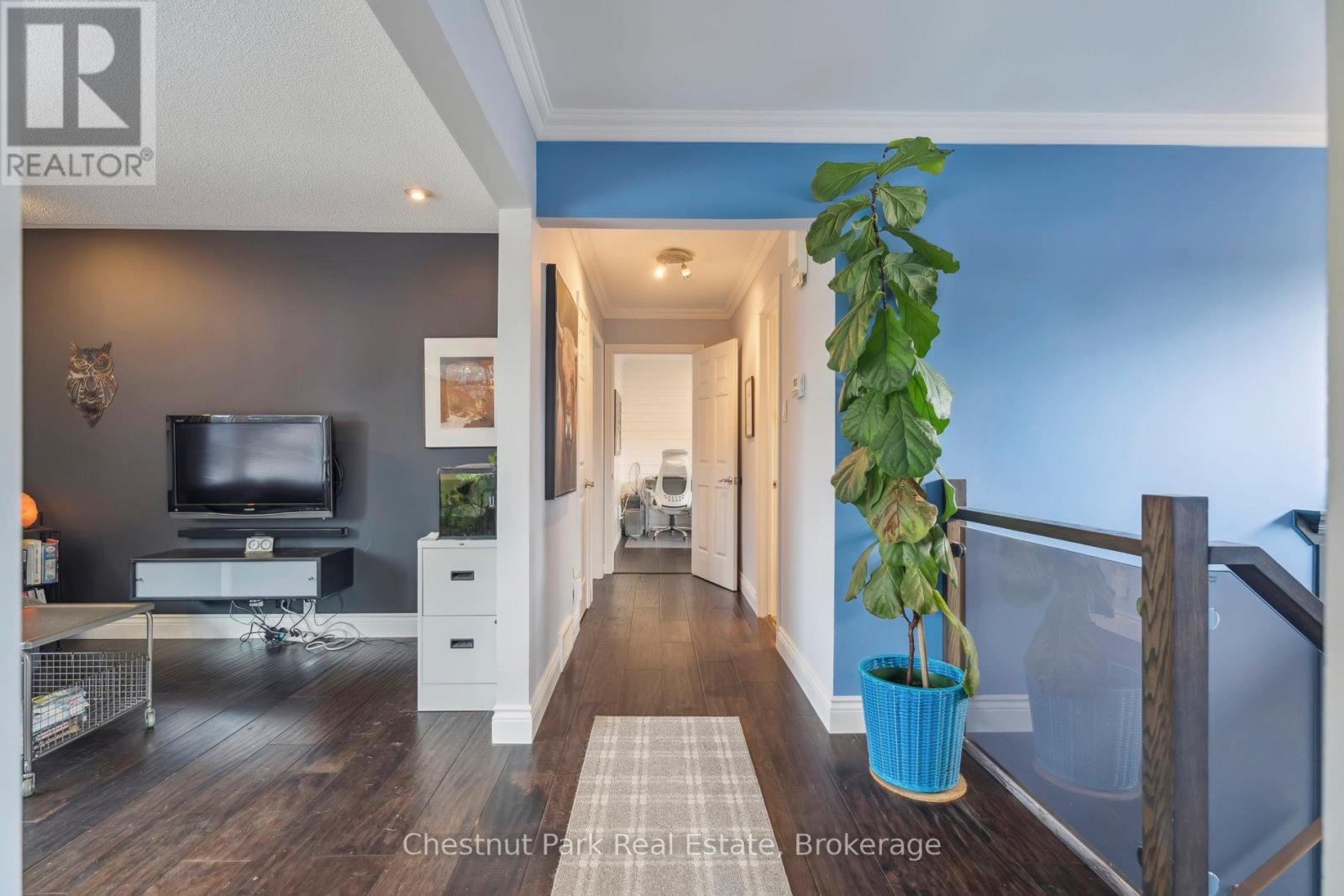 16 Davies Crescent, Barrie, Ontario  L4M 2M3 - Photo 13 - S12978916