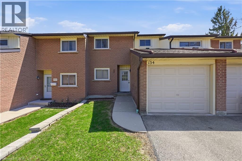 11 QUEENSLEA Drive Unit# 154, Hamilton, Ontario