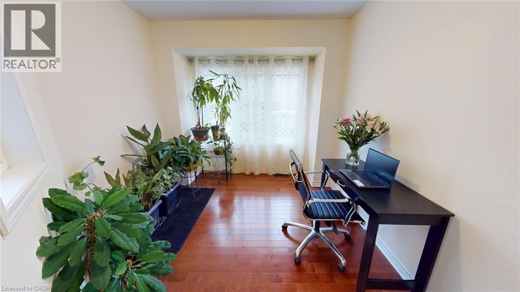 293 Reis Place, Milton, Ontario  L9E 0A9 - Photo 11 - 40816865