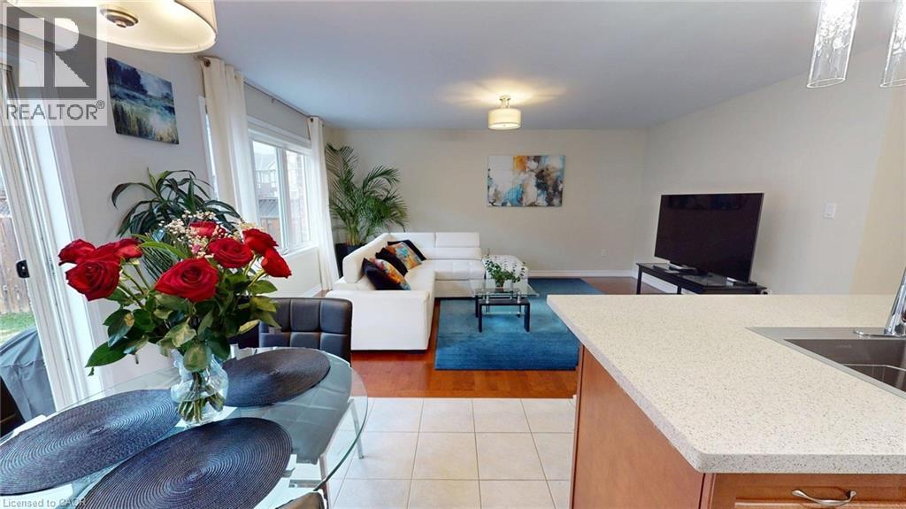 293 Reis Place, Milton, Ontario  L9E 0A9 - Photo 9 - 40816865