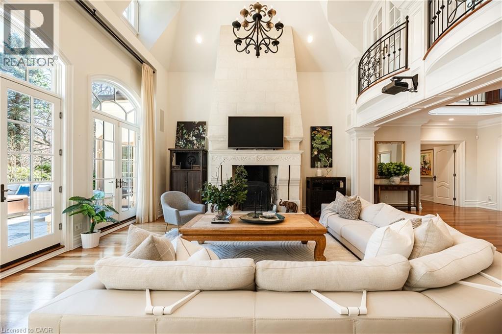 2096 Lakeshore Road E, Halton, Ontario  L6J 1M3 - Photo 10 - 40819415