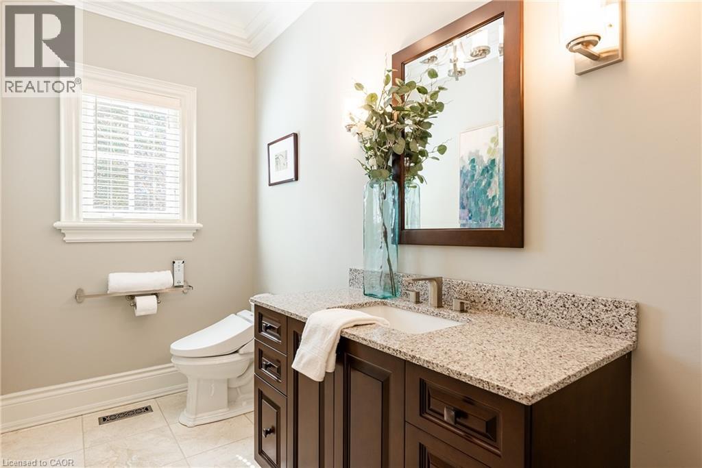 2096 Lakeshore Road E, Halton, Ontario  L6J 1M3 - Photo 21 - 40819415