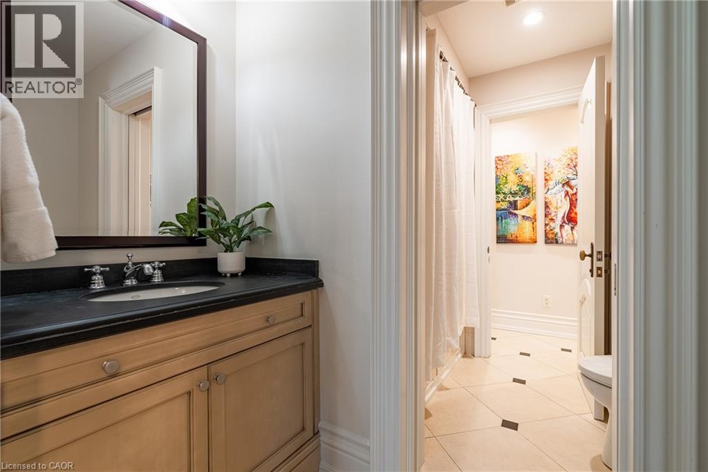 2096 Lakeshore Road E, Halton, Ontario  L6J 1M3 - Photo 27 - 40819415