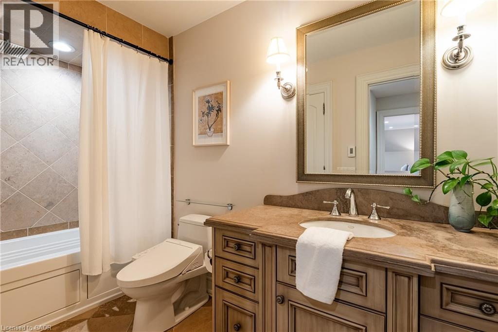 2096 Lakeshore Road E, Halton, Ontario  L6J 1M3 - Photo 30 - 40819415