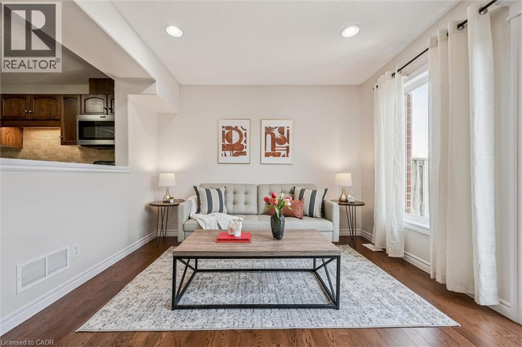 93 WASHBURN Drive, Guelph, Ontario