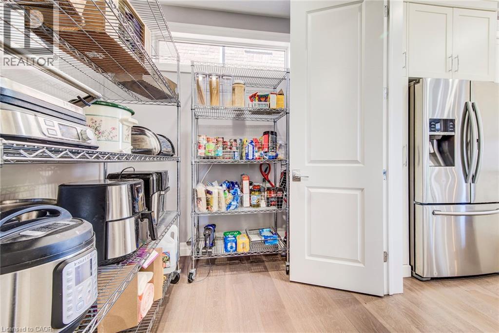 831 Copper Ridge Drive, Waterloo, Ontario  N2K 0B5 - Photo 21 - 40816079