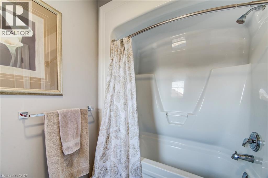 831 Copper Ridge Drive, Waterloo, Ontario  N2K 0B5 - Photo 28 - 40816079