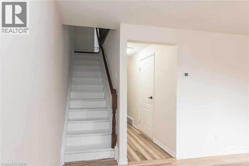 279 Sandowne Drive Unit# 7, Waterloo, Ontario  N2K 2C1 - Photo 23 - 40805811