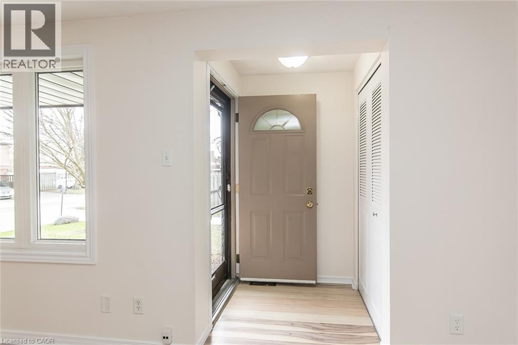 279 Sandowne Drive Unit# 7, Waterloo, Ontario  N2K 2C1 - Photo 6 - 40805811