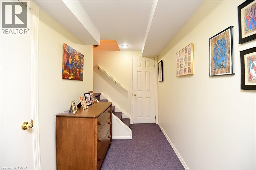 230 Meadowbrook Drive Unit# 8, Ancaster, Ontario  L9G 4V2 - Photo 33 - 40819446