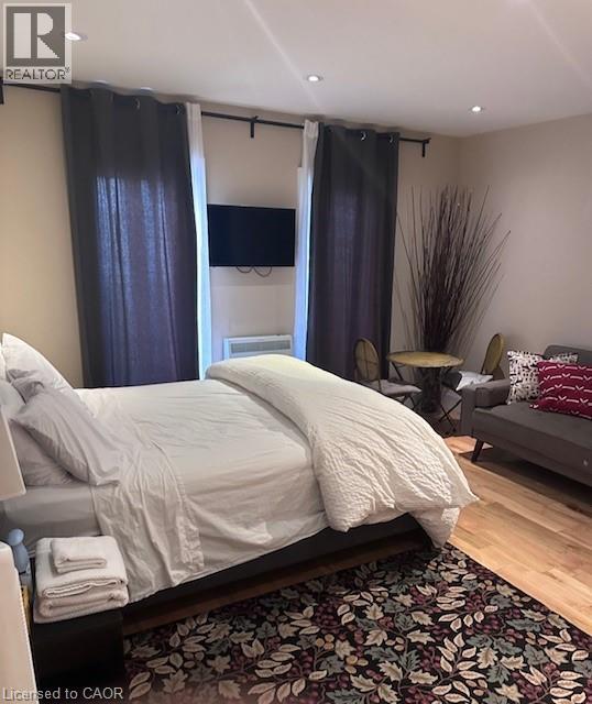 58 KING Street Unit# C, Stoney Creek, Ontario