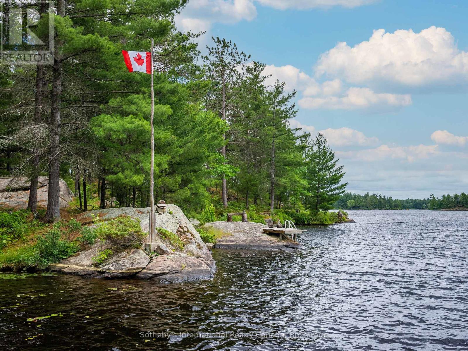 1040 Kahshe, Gravenhurst, Ontario  P0E 1G0 - Photo 33 - X12980070