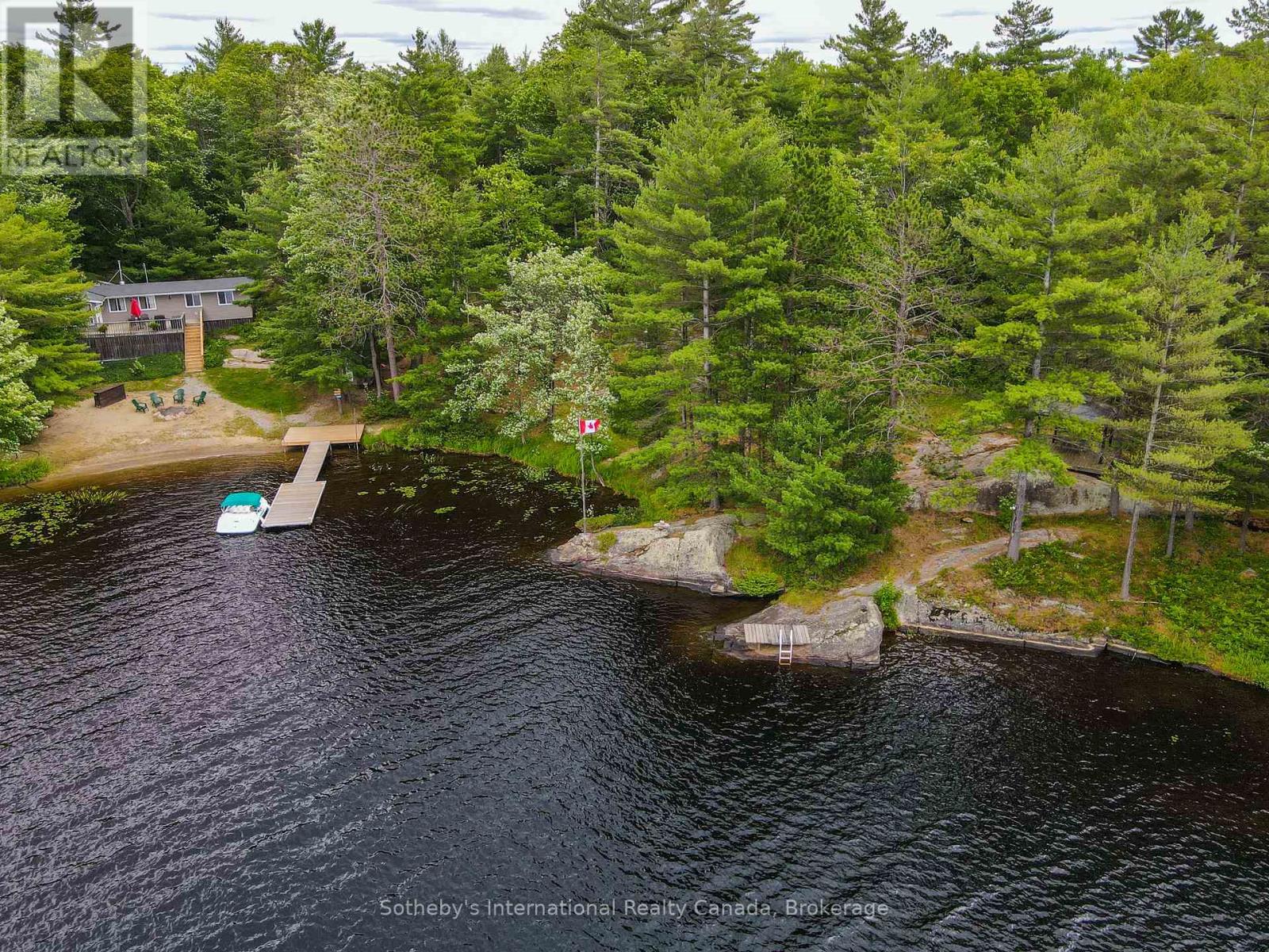 1040 Kahshe, Gravenhurst, Ontario  P0E 1G0 - Photo 41 - X12980070