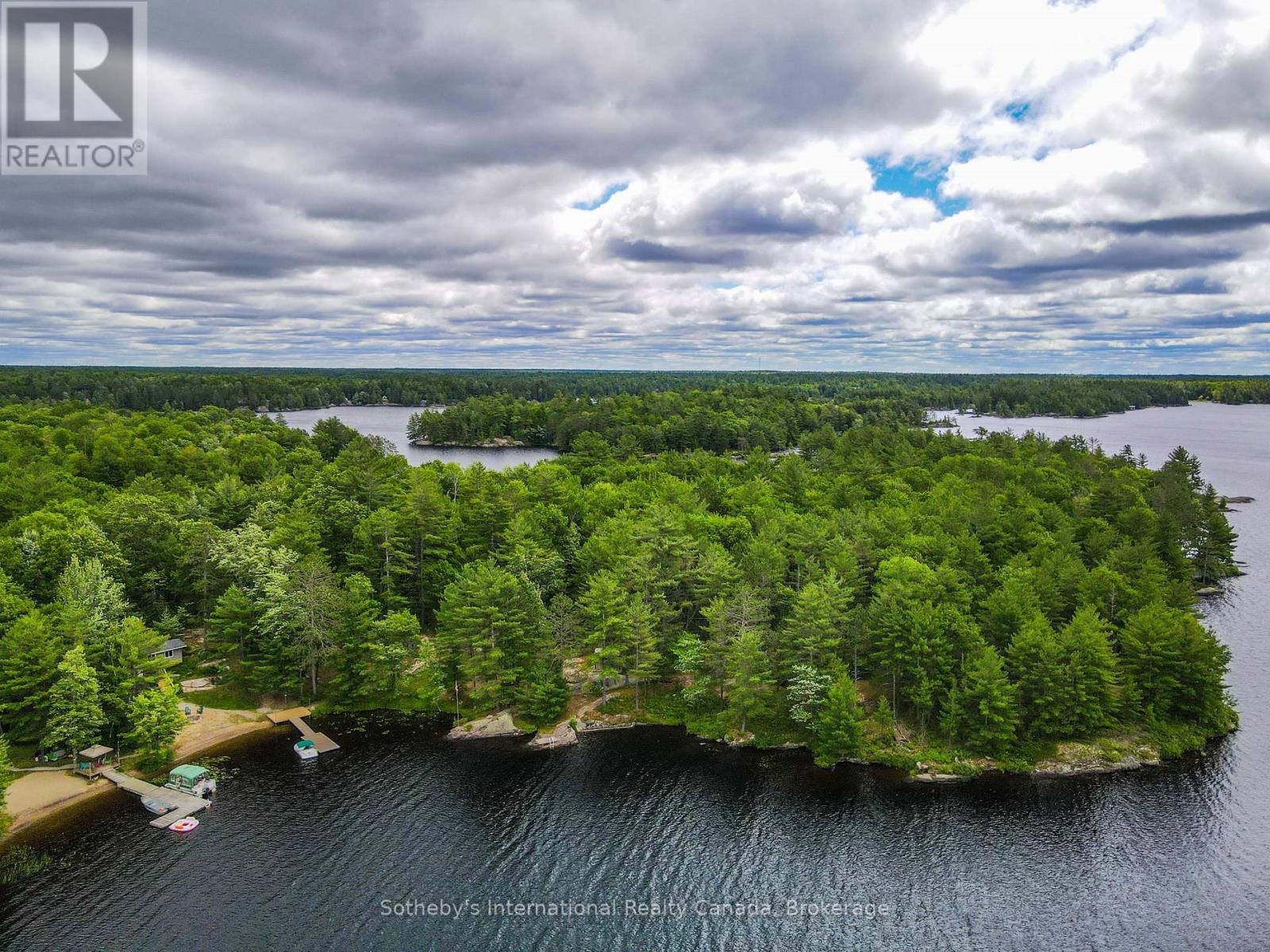 1040 Kahshe, Gravenhurst, Ontario  P0E 1G0 - Photo 42 - X12980070