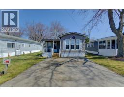 580 BEAVERCREEK Road Unit# 185, Waterloo, Ontario