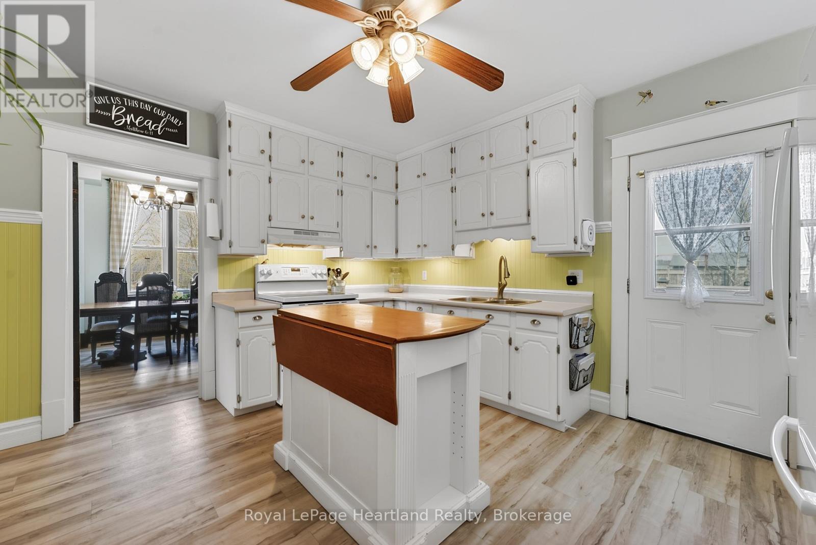 20 William Street, Minto, Ontario  N0G 1M0 - Photo 16 - X12980282