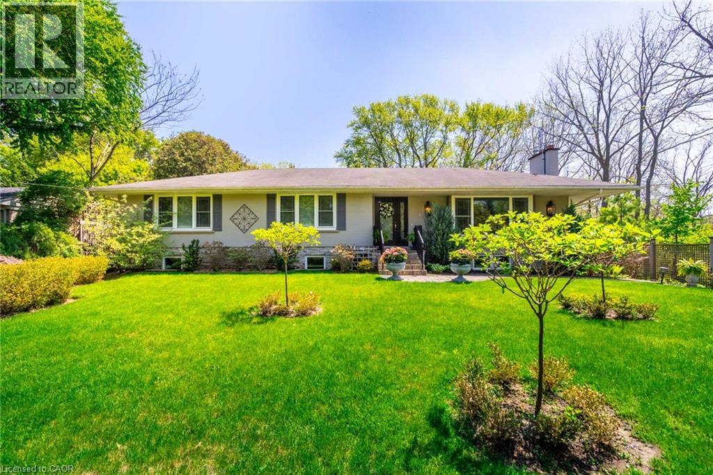 4306 LAKESHORE Road, Burlington, Ontario