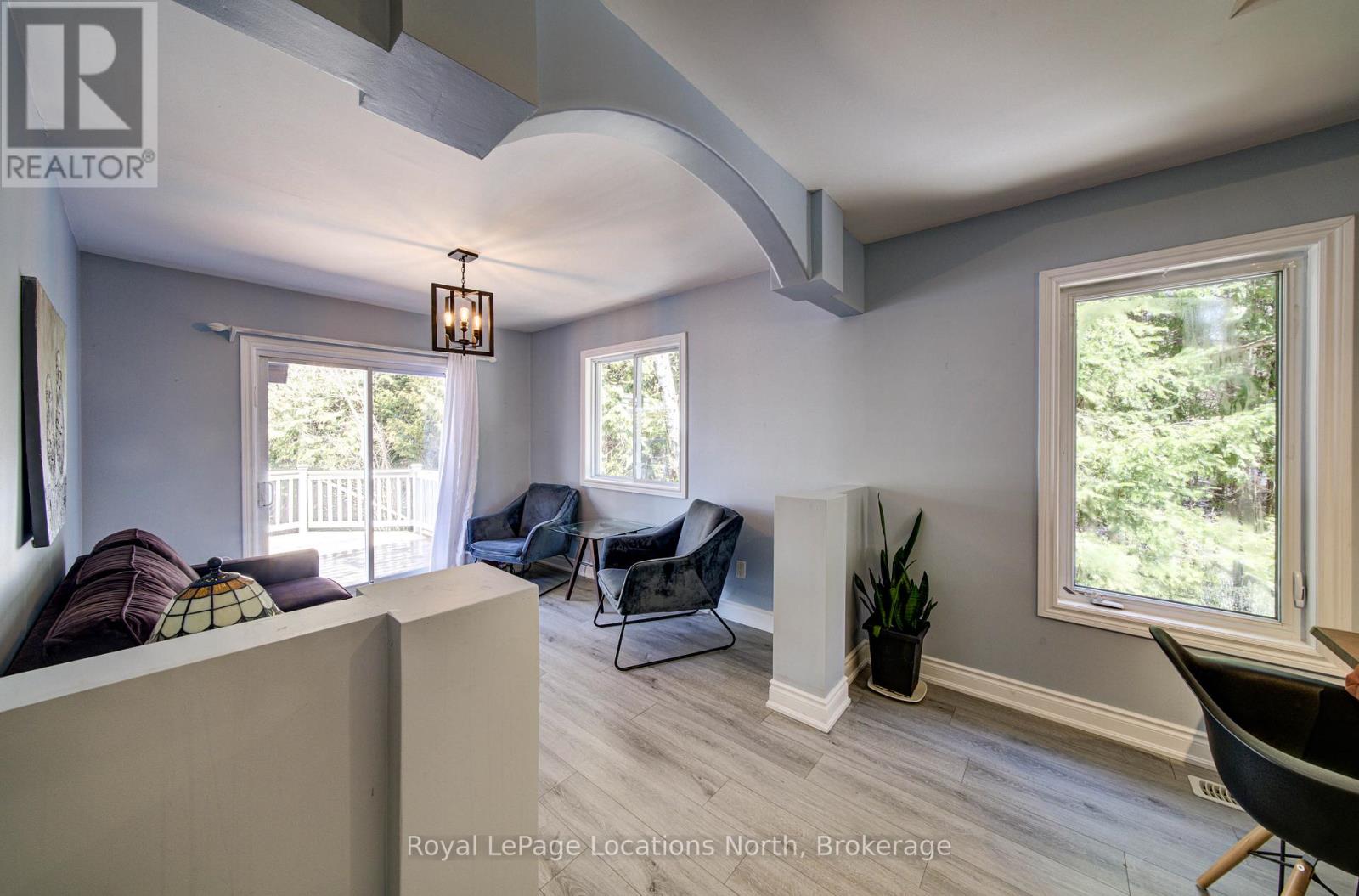 2 Maplewood Drive, Tiny, Ontario  L0L 1P1 - Photo 21 - S12980704