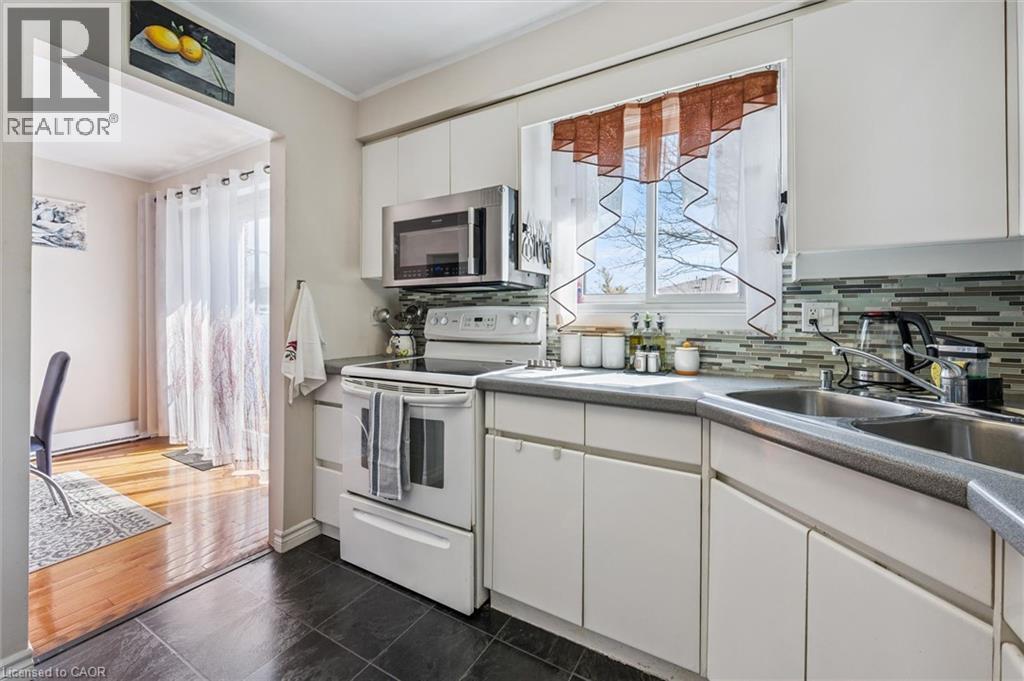 55 Ralgreen Crescent, Kitchener, Ontario  N2M 1V1 - Photo 12 - 40818615