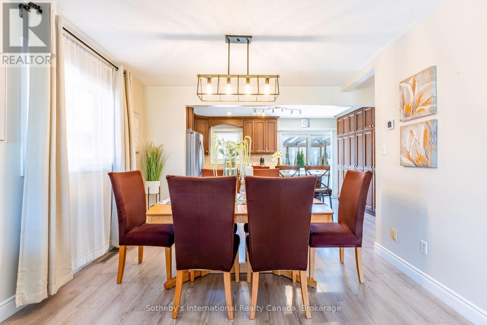 299 Harvie Road, Barrie, Ontario  L4N 8J5 - Photo 11 - S12980904