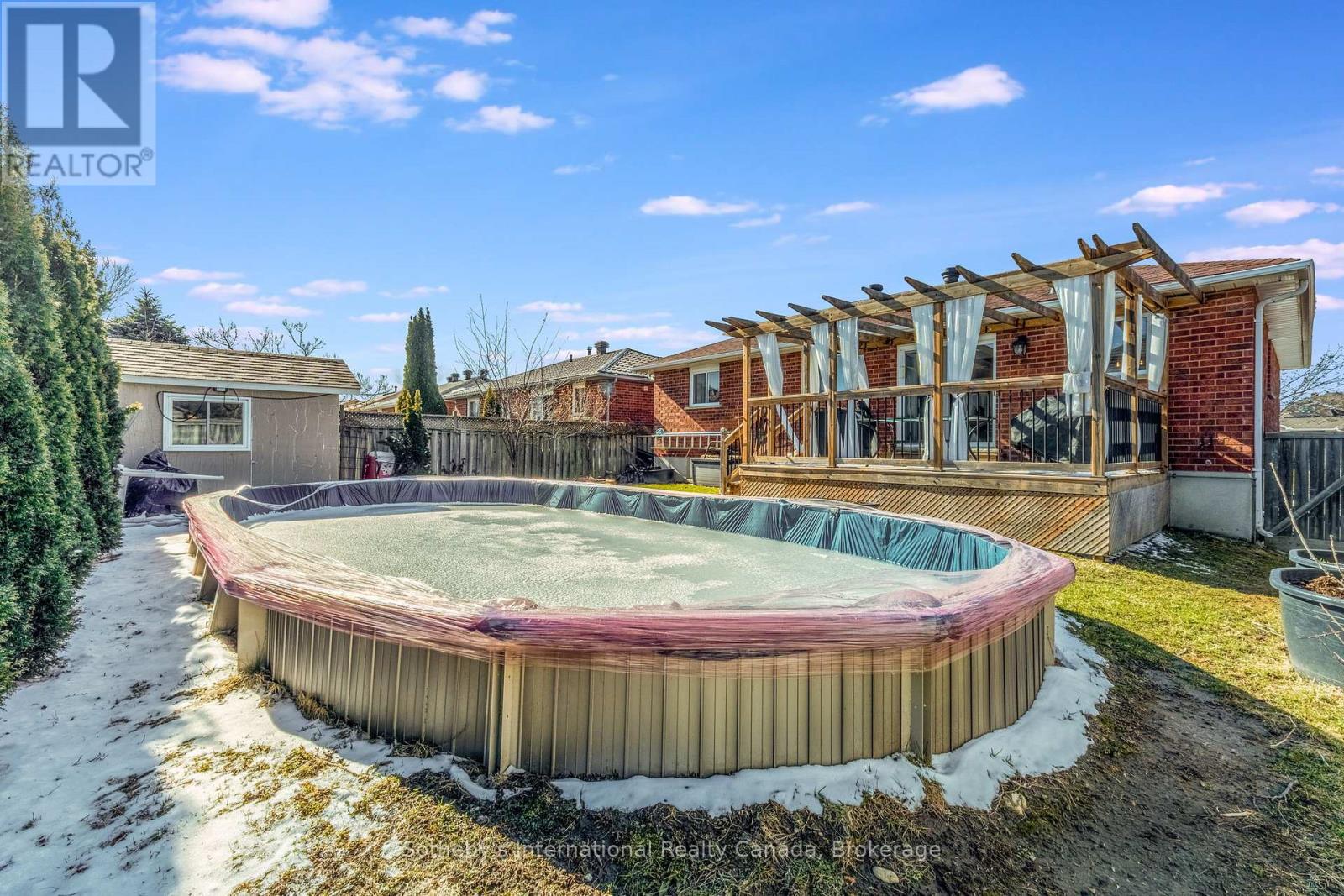 299 Harvie Road, Barrie, Ontario  L4N 8J5 - Photo 3 - S12980904