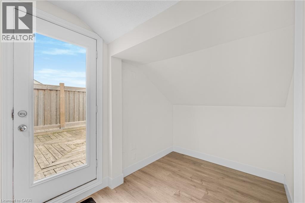 2420 Baronwood Drive Unit# 3-04, Oakville, Ontario  L6M 0X6 - Photo 18 - 40819028