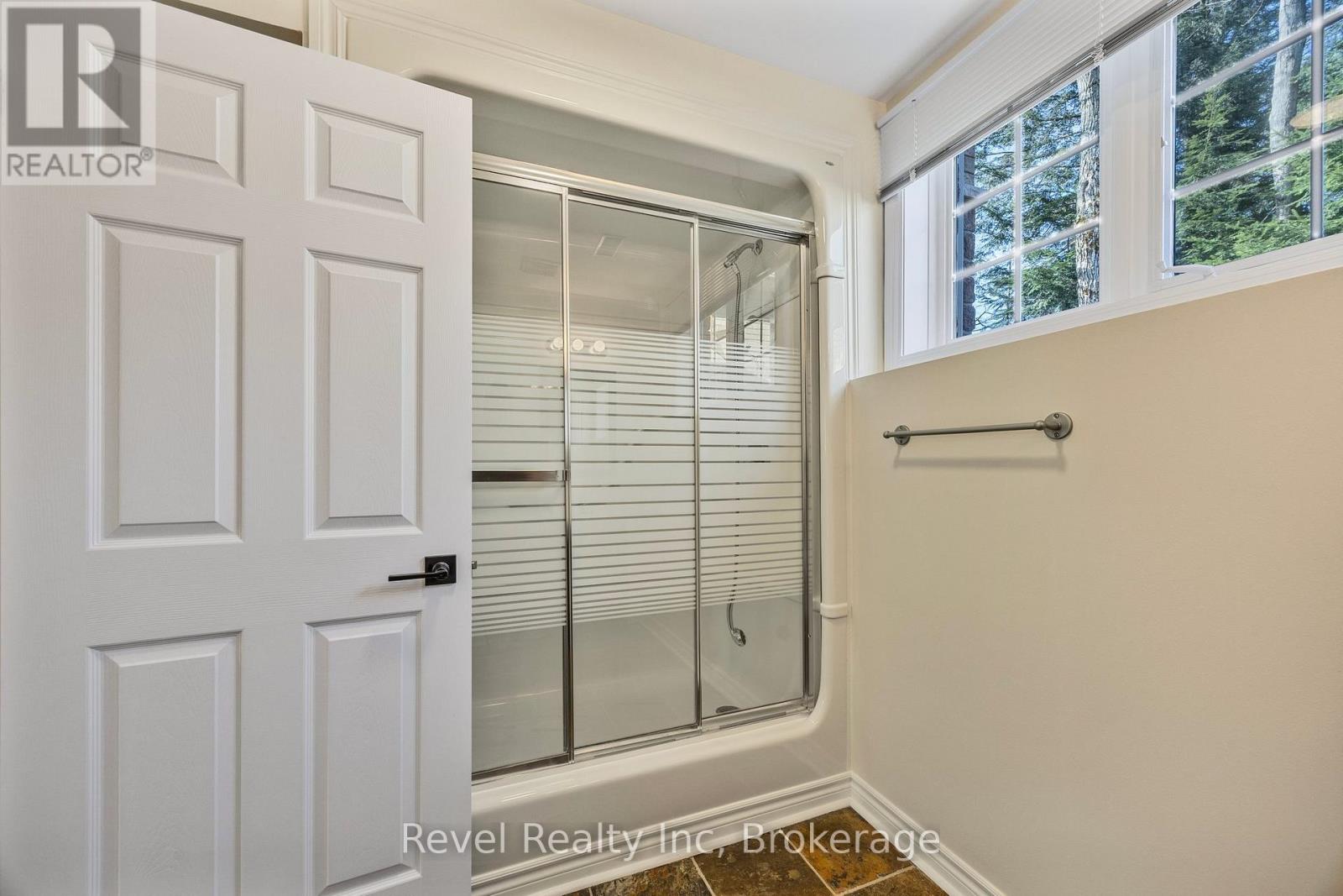 89 Trout Lane, Tiny, Ontario  L9M 0J1 - Photo 26 - S12981104