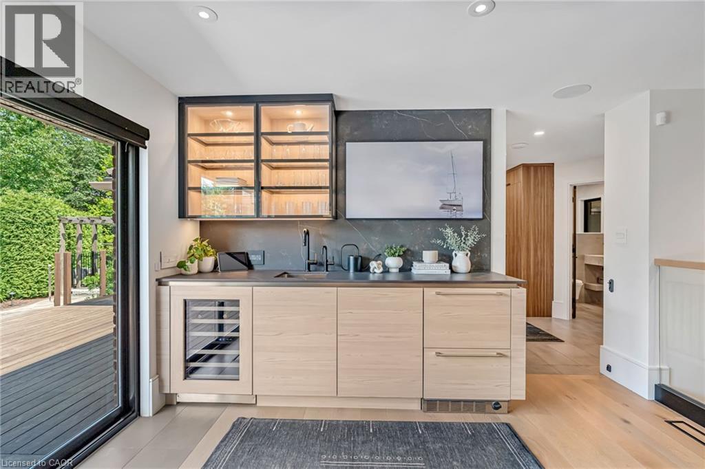 18 Fox Run Drive, Puslinch, Ontario  N0B 2J0 - Photo 13 - 40818091