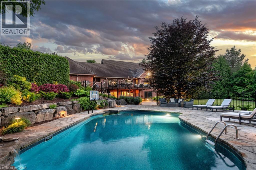 18 Fox Run Drive, Puslinch, Ontario  N0B 2J0 - Photo 42 - 40818091