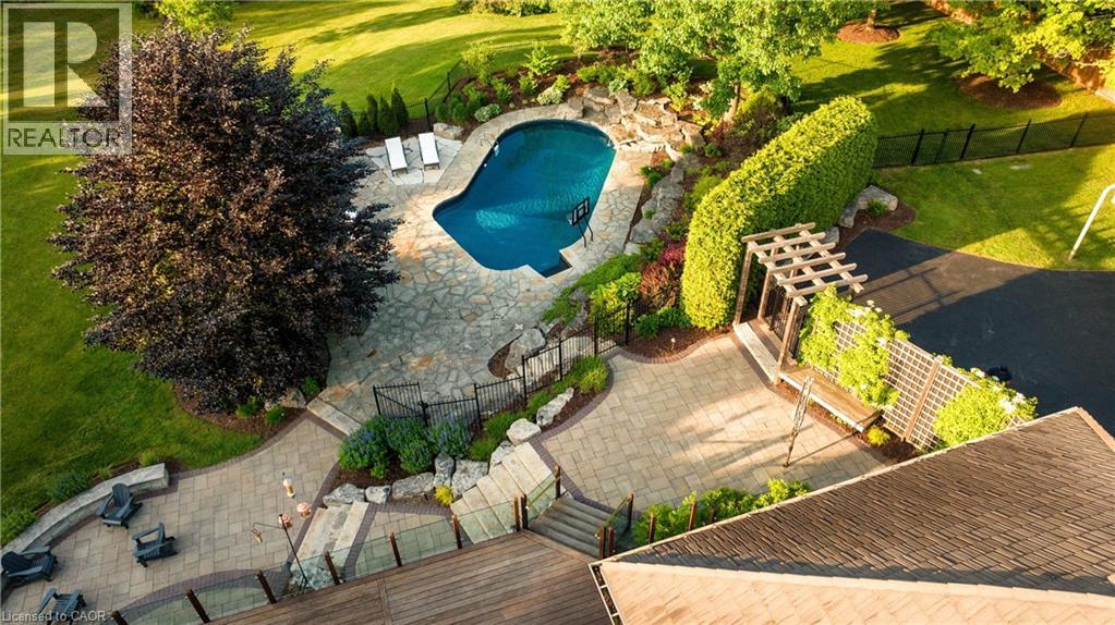 18 Fox Run Drive, Puslinch, Ontario  N0B 2J0 - Photo 46 - 40818091