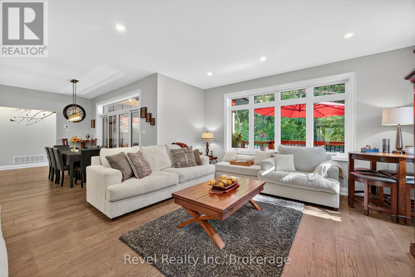 517 Silverbirch Drive, Tiny, Ontario  L9M 0M5 - Photo 7 - S12981436