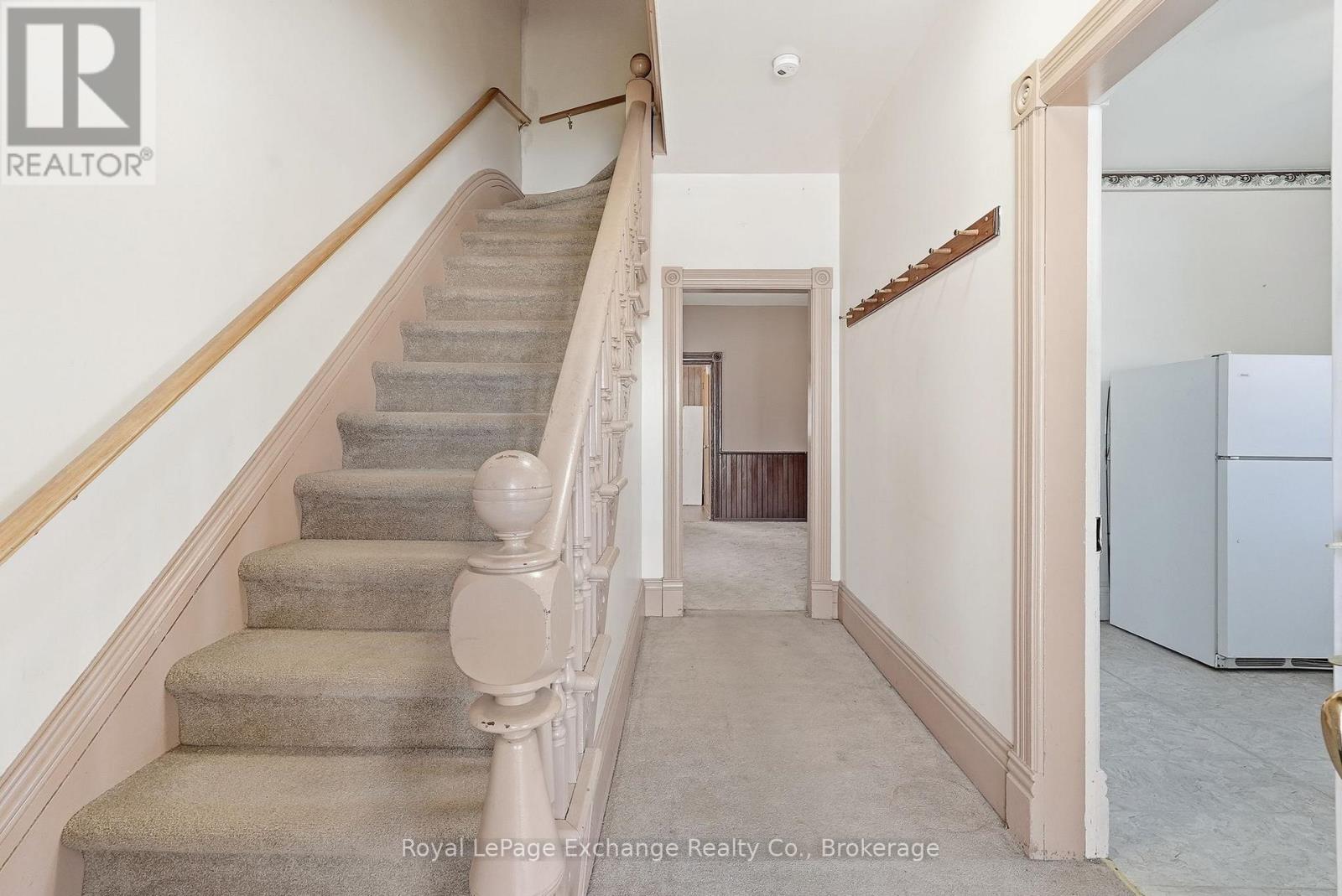 588 11th Avenue, Hanover, Ontario  N4N 2S6 - Photo 22 - X12981660