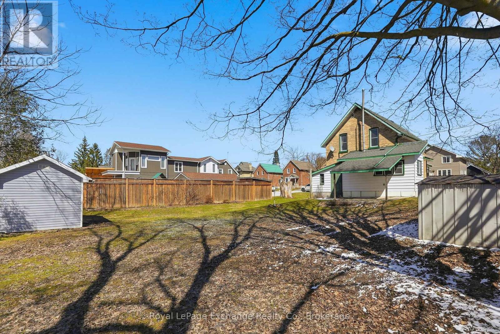 588 11th Avenue, Hanover, Ontario  N4N 2S6 - Photo 34 - X12981660