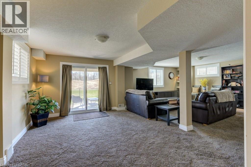 259 Zeller Drive, Kitchener, Ontario  N2A 0B2 - Photo 42 - 40819302