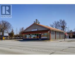 1367 MOSLEY STREET, Wasaga Beach, Ontario