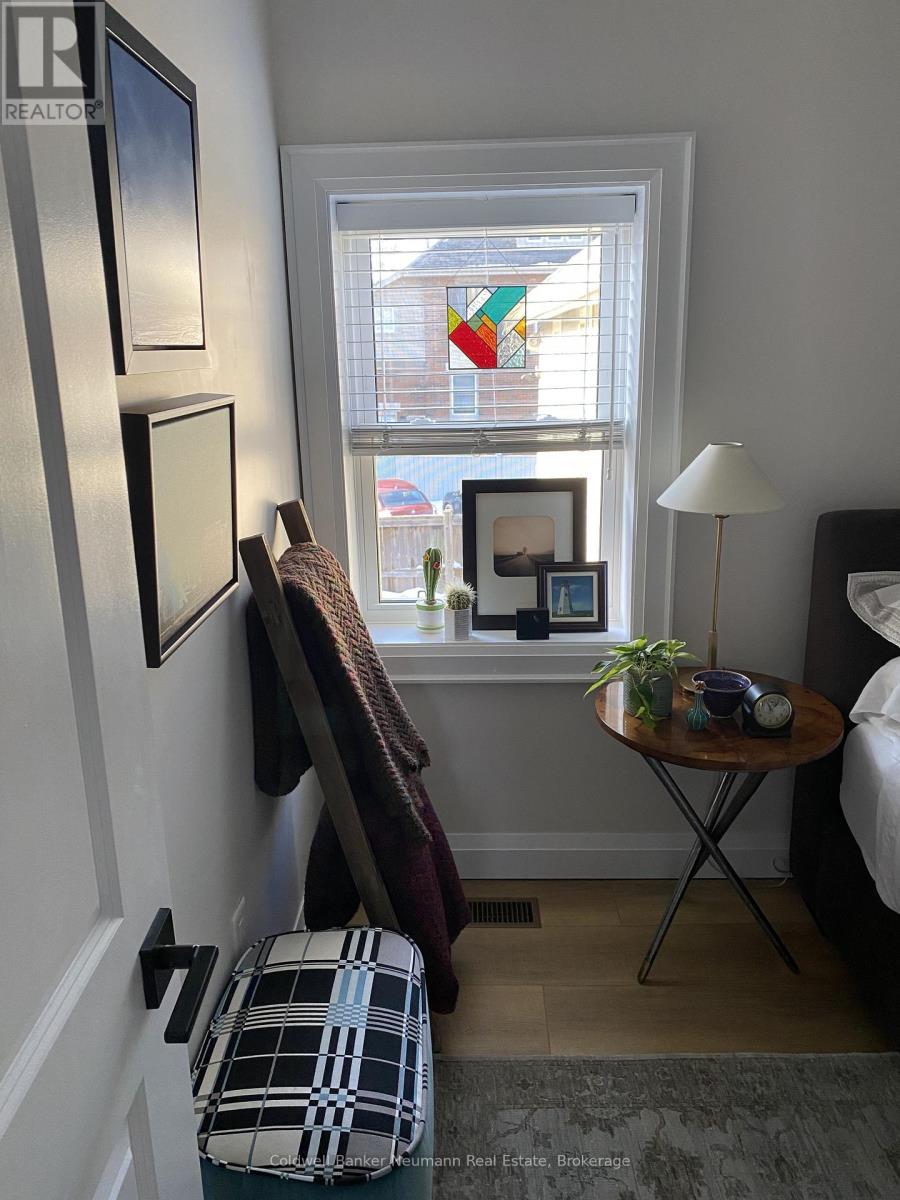 194 Norfolk Street, Guelph, Ontario  N1H 4K2 - Photo 13 - X12982054