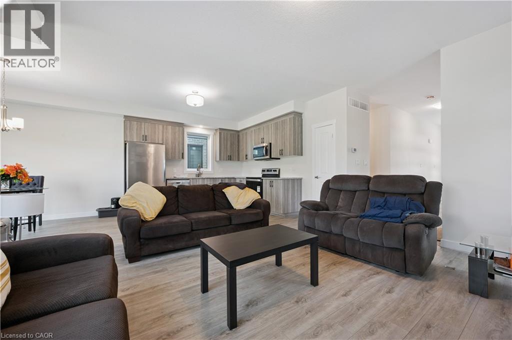 40 Moon Crescent, Cambridge, Ontario  N1S 0C4 - Photo 9 - 40815512