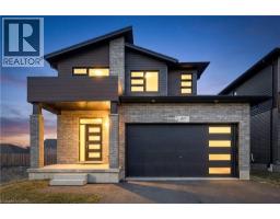 40 MOON Crescent, Cambridge, Ontario