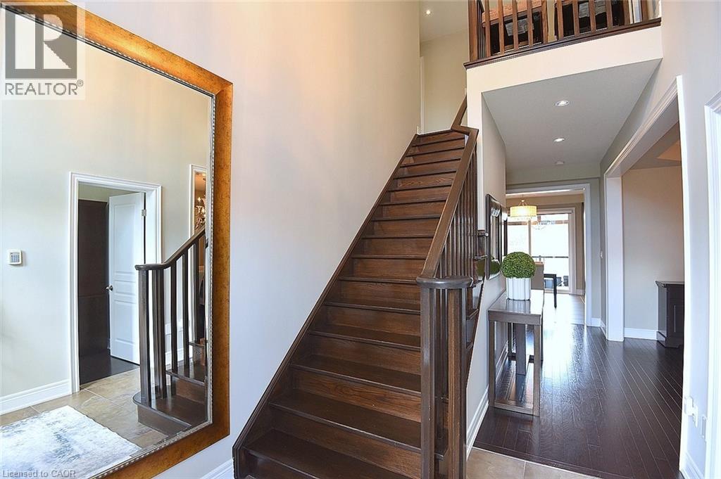 483 Valridge Drive, Ancaster, Ontario  L9G 0B2 - Photo 5 - 40819001