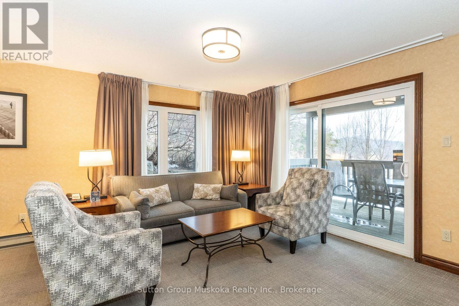 31-101 THE GREENS DRIVE, Huntsville, Ontario