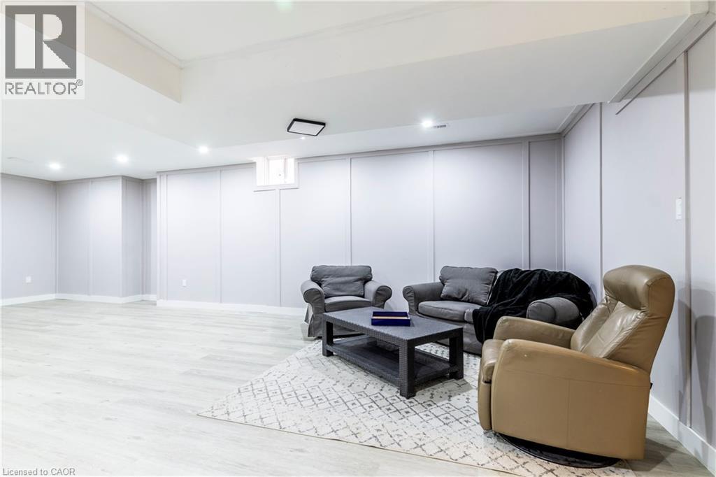 72 Pond View Gate, Waterdown, Ontario  L8B 2A1 - Photo 38 - 40819472