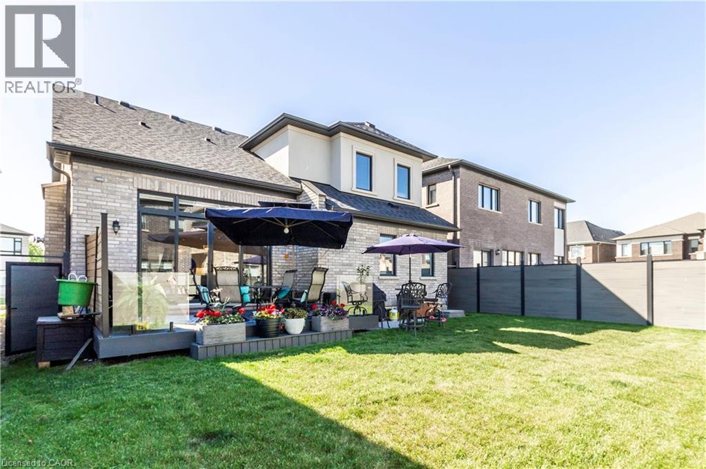 72 Pond View Gate, Waterdown, Ontario  L8B 2A1 - Photo 45 - 40819472