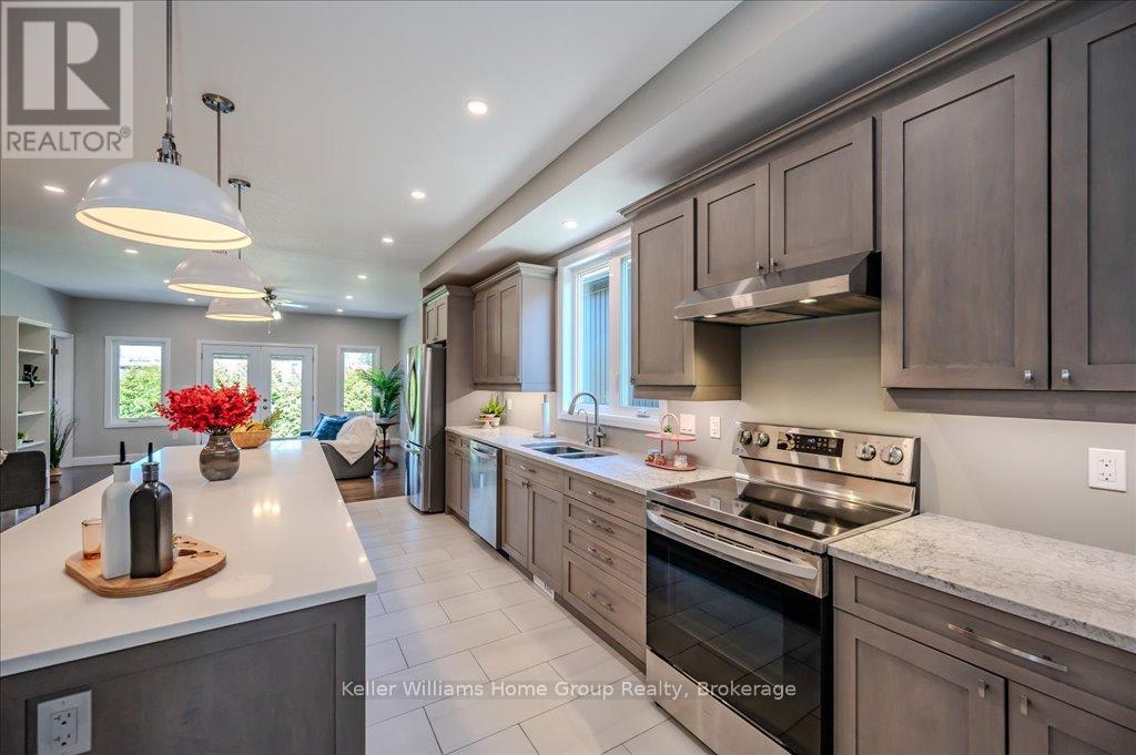 479 St George Street E, Centre Wellington, Ontario  N1M 1K9 - Photo 10 - X12982724